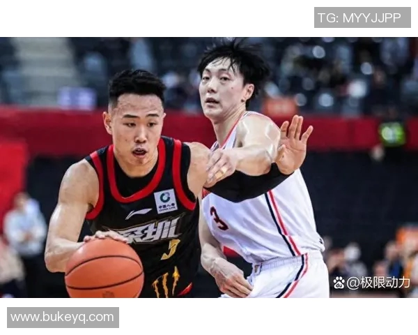 明星篮球场上的风云对决谁将成为下一个传奇巨星